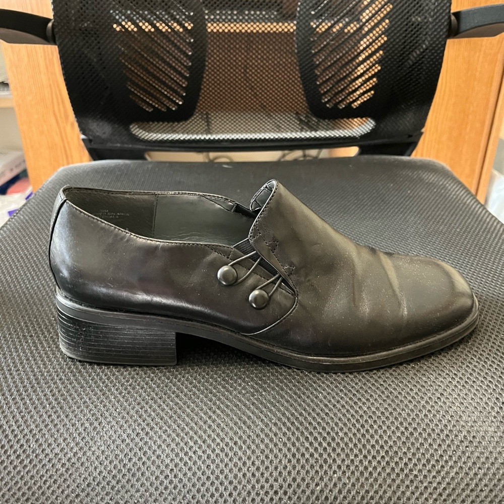 Nicole Black Loafers size 10 M